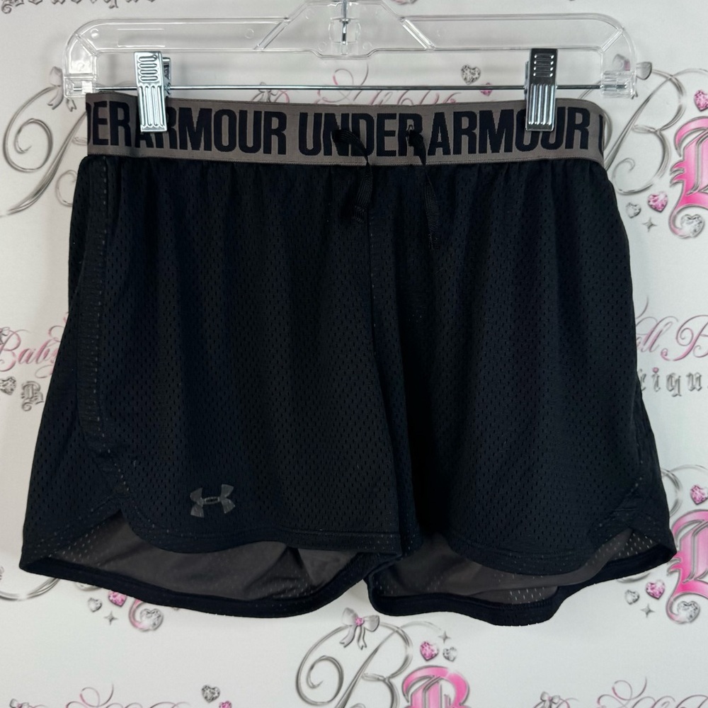 Under Armour shorts mesh style stretchy logo waist band Women's Black Shorts